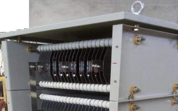 豆?jié){機(jī)馬達(dá)是單相電機(jī)還是三相電機(jī)？（你需要知道的關(guān)于豆?jié){機(jī)馬達(dá)的一切）