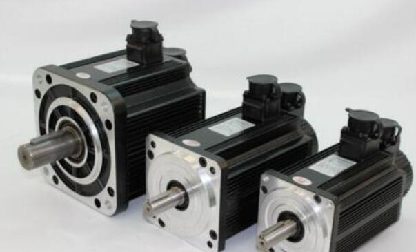 浴霸排風(fēng)扇電機(jī)反轉(zhuǎn)，浴霸排風(fēng)扇電機(jī)故障排除方法