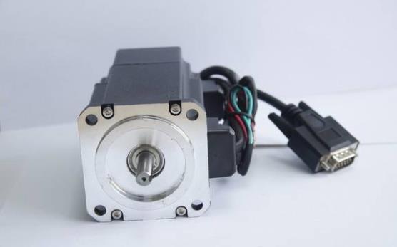 11kw的電機(jī)電流多大電纜，11kw電機(jī)所需的電流和電纜選擇