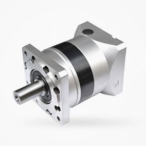 裝甲車輛啟動電機，裝甲車輛啟動電機的工作原理和維護方法