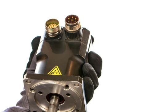 35kw電機(jī)銘牌，35kw電機(jī)銘牌的相關(guān)介紹