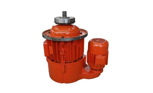 4引腳電機(jī)驅(qū)動芯片，選用合適的電機(jī)驅(qū)動芯片