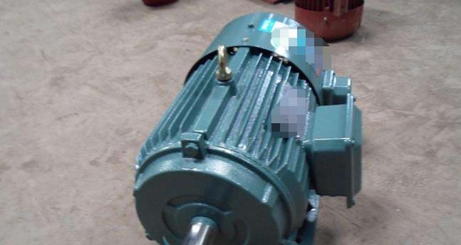 電機軸承內(nèi)圈無法拉拔，解決電機軸承內(nèi)圈無法拆卸的方法